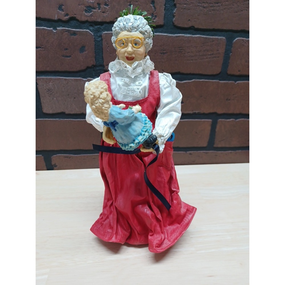 1988 Clothtique Mrs Claus w Doll Figurine Possible Dreams 9" FLAW